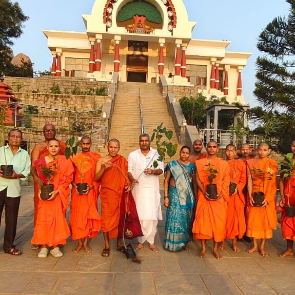 mahabodhi-buddha-vihara